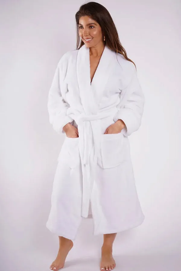 Luxe Plush Robe - More Issues Than Vogue - White