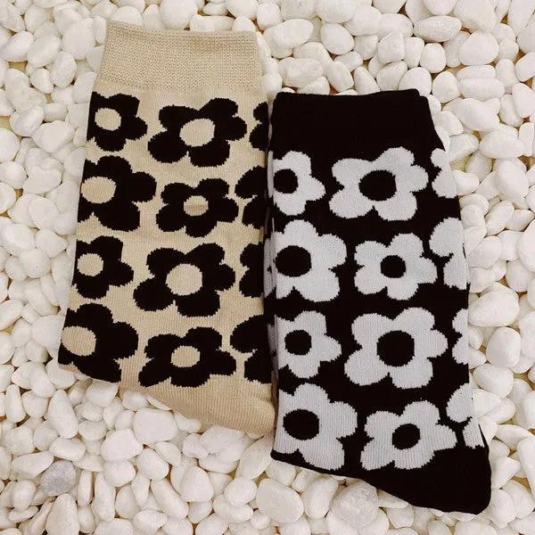 Modern Daisy Socks | Set Of 2 Pairs