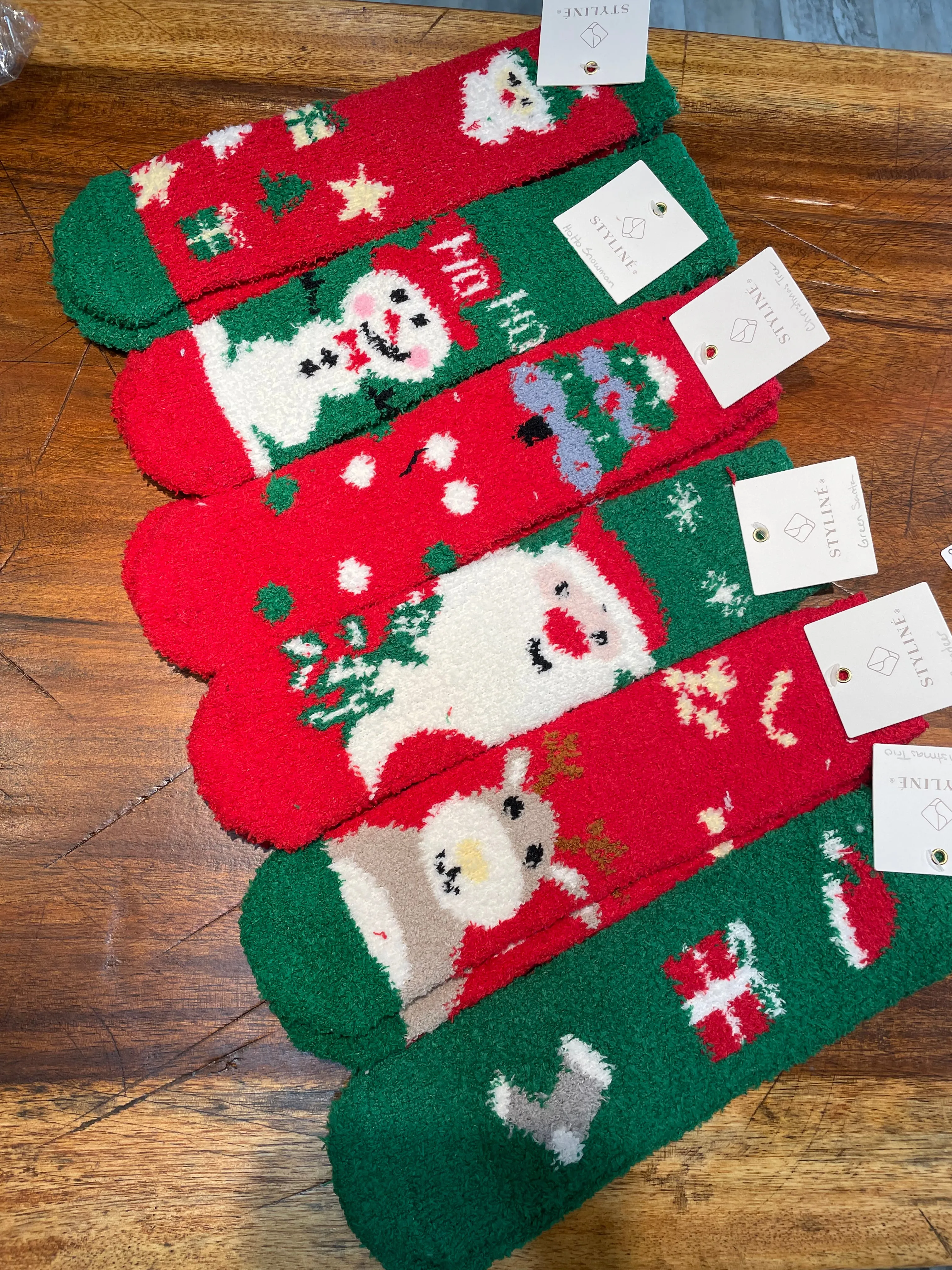 Ultra Soft Chenille Socks in Gingerbread